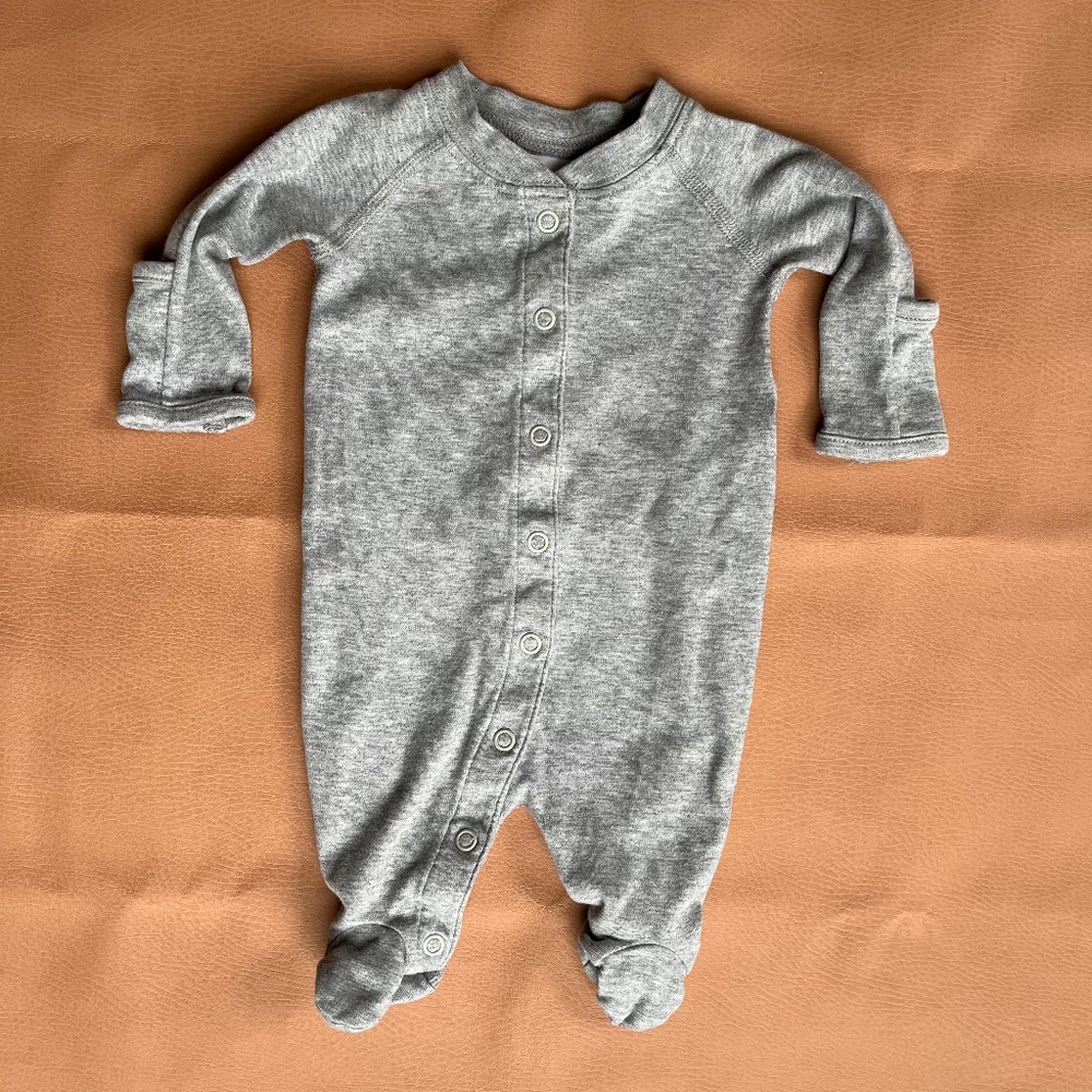 Hanna Andersson Newborn Gray Footie